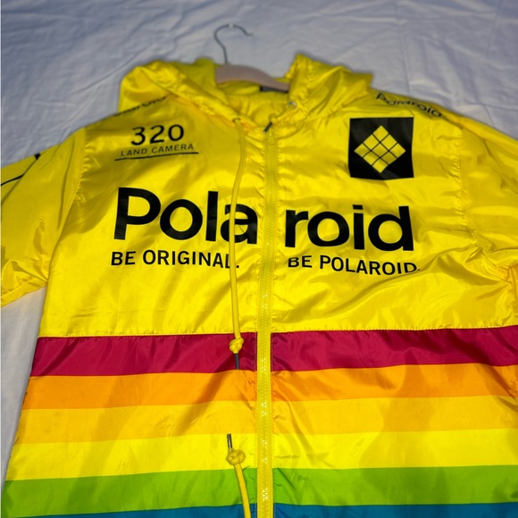POLAROID “ BE ORIGINAL ” RAINBOW COLORS WINDBREAKER HOODED JACKET SZ M - Picture 3 of 3